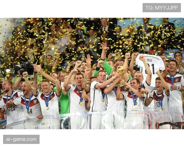 勒夫战术体系再升级，新思路引领现代足球变革