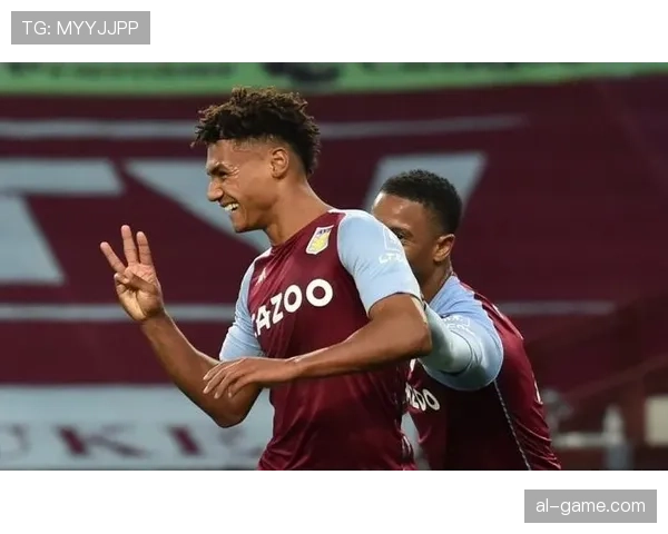 沃特金斯与热苏斯:跑动型前锋的战术角色及进攻效率对比分析 沃特金斯与热苏斯:跑动型前锋的战术角色及进攻效率对比分析