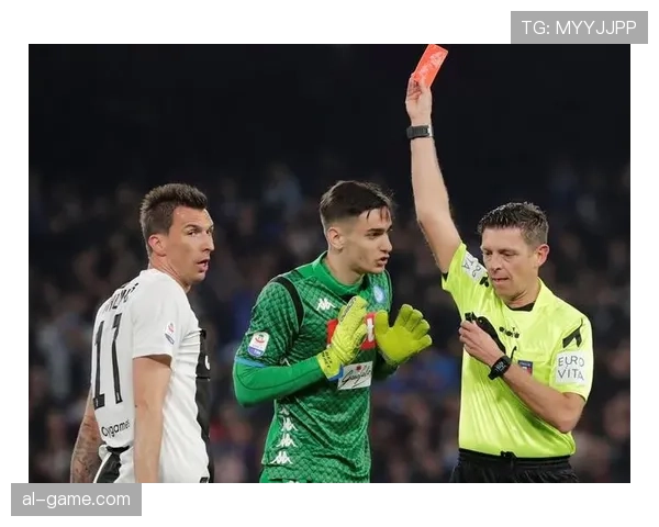 门将阻挡犯规怎样判？规则细节和常见争议解读