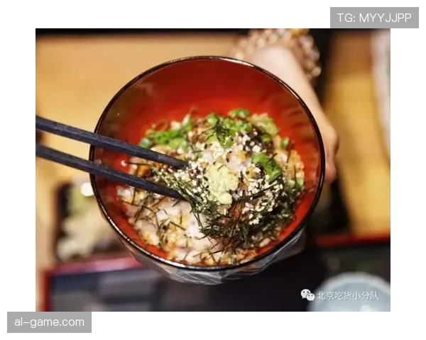 辛德hu一天吃12顿饭？