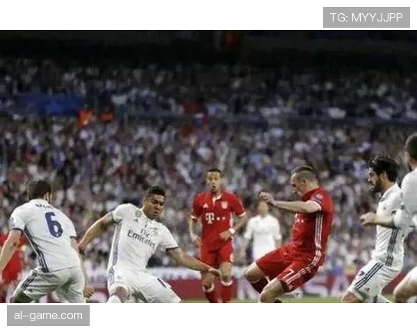 拜仁中场失衡问题已影响比赛控制力，本赛季竞争格局面临挑战